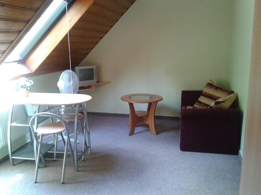 Pension.No30 Svijany Rum bild